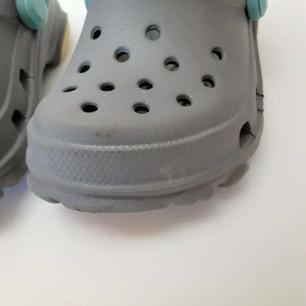 Crocs Clogs All Terrain Kids Water Shoes Gray Back Strap Toddler 4C Summer